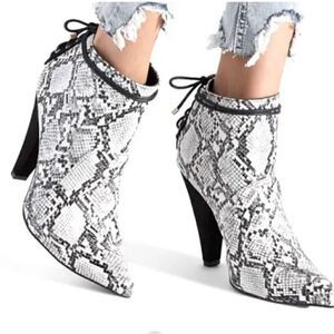 NWOB Never Worn Gemini